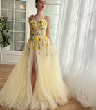 Cinessd Faint Yellow A-line Prom Dresses Lace Appliques Spaghetti Strap Formal Evening Sweep Train Side Split Sleeveless Clubbing