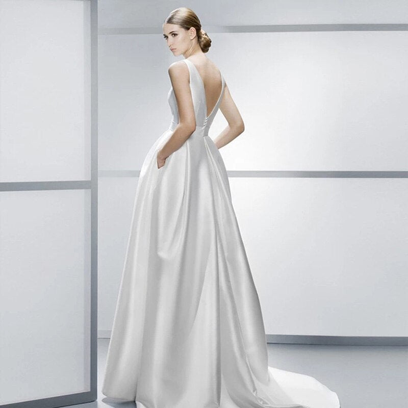 Cinessd Back to school White Backless Wedding Dress Satin A-Line Thin With Pocket New Vestidos De Novia Wedding Party Dress Elegant Wedding Gown